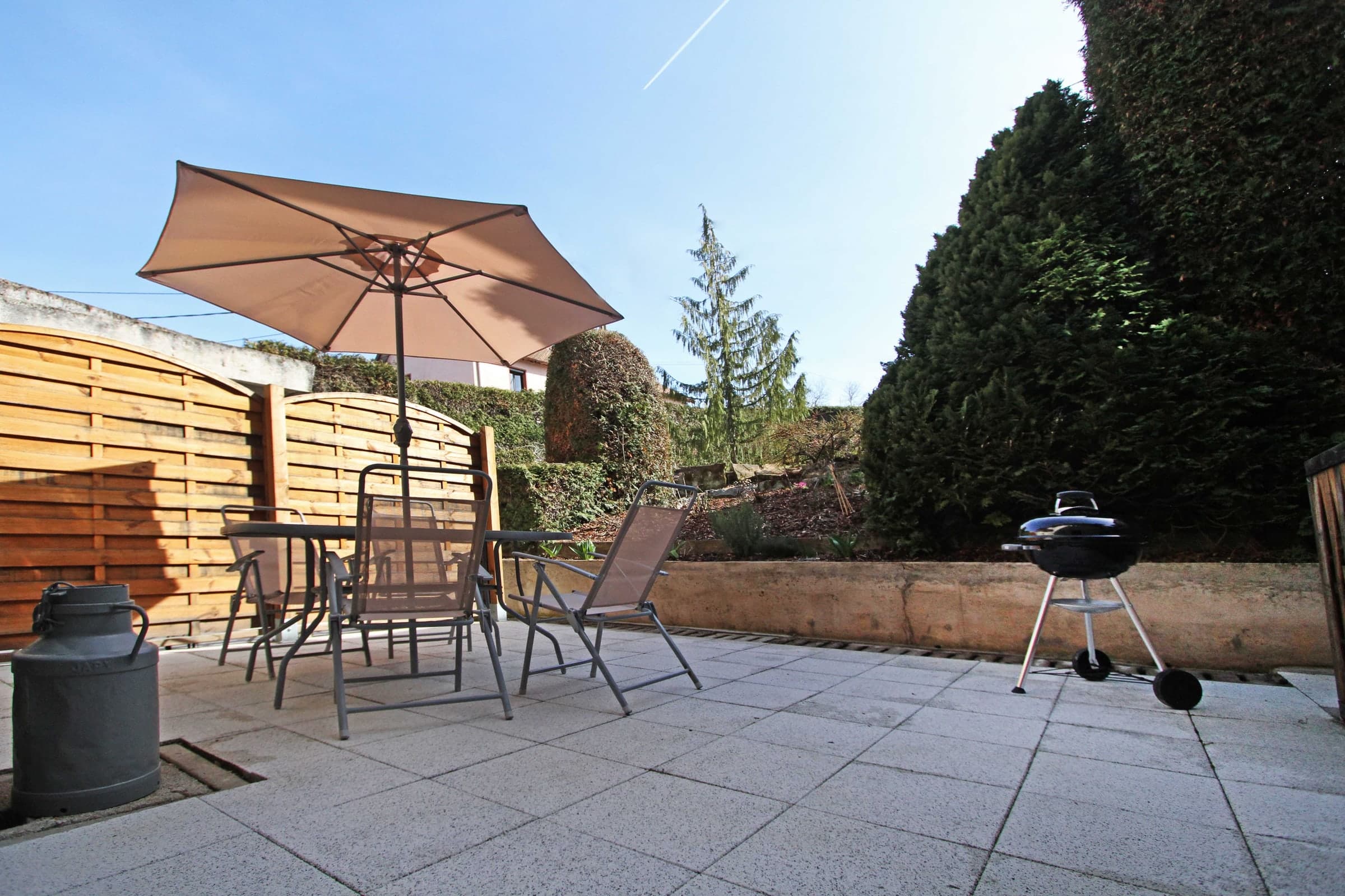 Terrasse et jardin